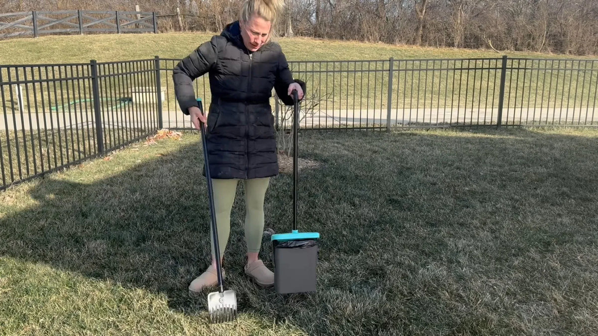 Retractable Long Handle Dog Poop Scooper With Swivel Trash Bin